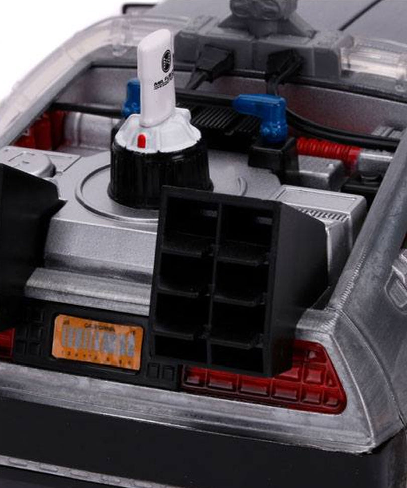 DeLorean Time Machine Back To The Future III Hollywood Rides Diecast Model 1/24