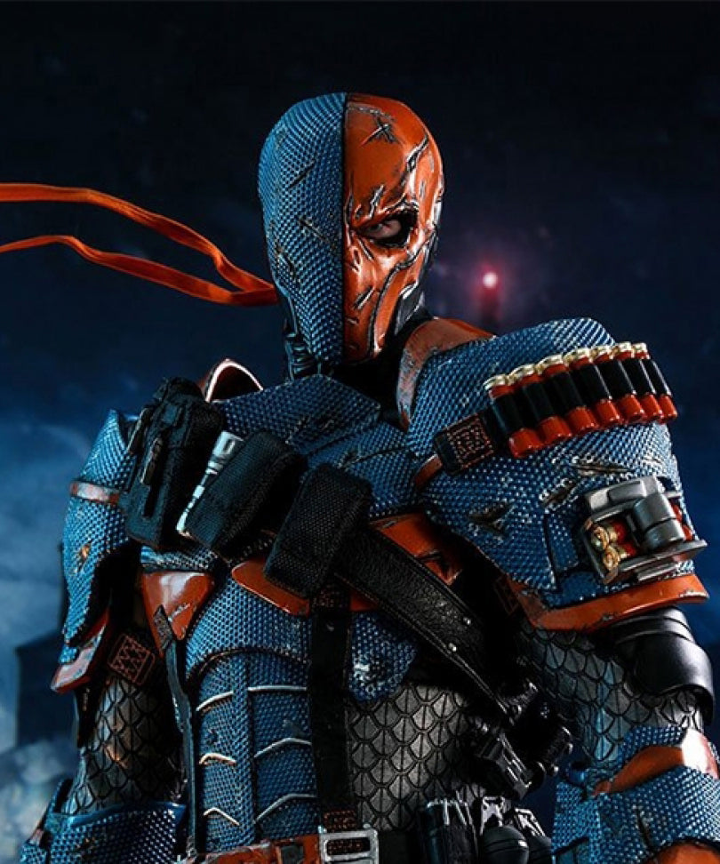 Hot Toys – Batman: Arkham Origins Videogame Masterpiece – Deathstroke 1/6 Scale Figure 32 cm