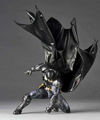 Revoltech A.Y. Dc Comics Batman Arkham Knight Action Figure