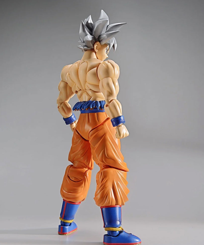 Dragon Ball - Model Kit - Son Goku Ultra Instinct
