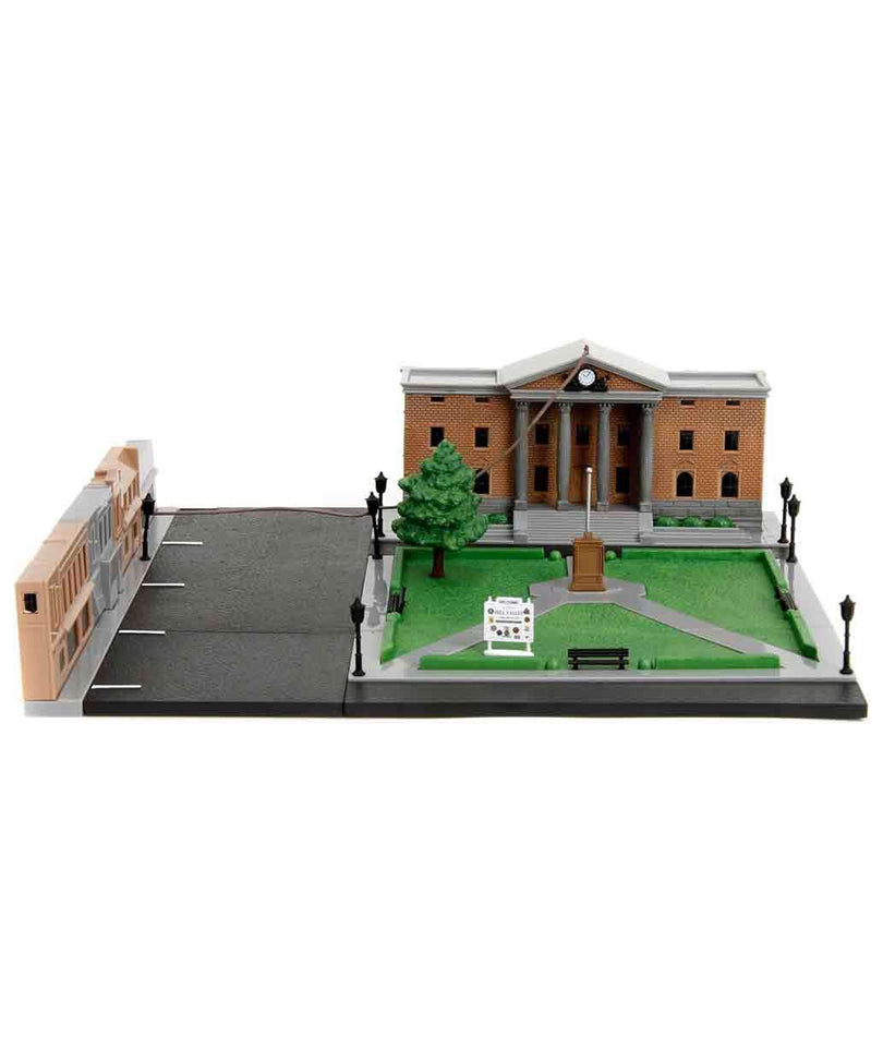 Back to the Future - Clock Tower Diorama Nano Scene