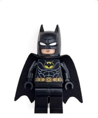 Batman - Black Suit, Gold Belt, Cowl with White Eyes, Neutral / Angry with Bared Teeth