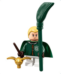 Draco Malfoy con il costume di Quidditch
