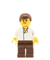 Han Solo - White Shirt without Wrinkles, Brown Legs