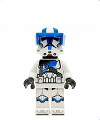Clone Heavy Trooper, 501st Legion (Phase 2) - White Arms, Blue Visor, Backpack, Nougat Head, Helmet with Holes