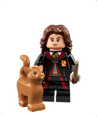 Hermione Granger in tenuta scolastica
