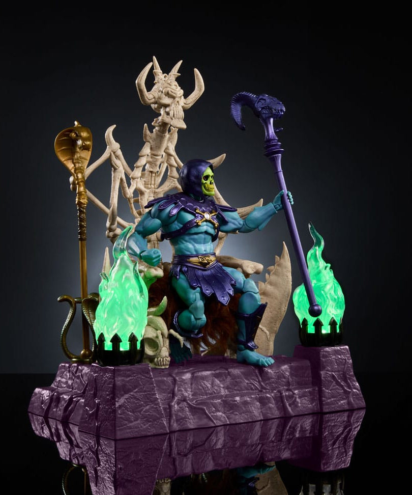 Masters of the Universe: New Eternia Masterverse Action Figure Skeletor & Throne 18 cm