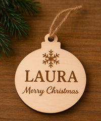 Pallina di Natale Personalizzata in Legno – Singola (incisa e intagliata)