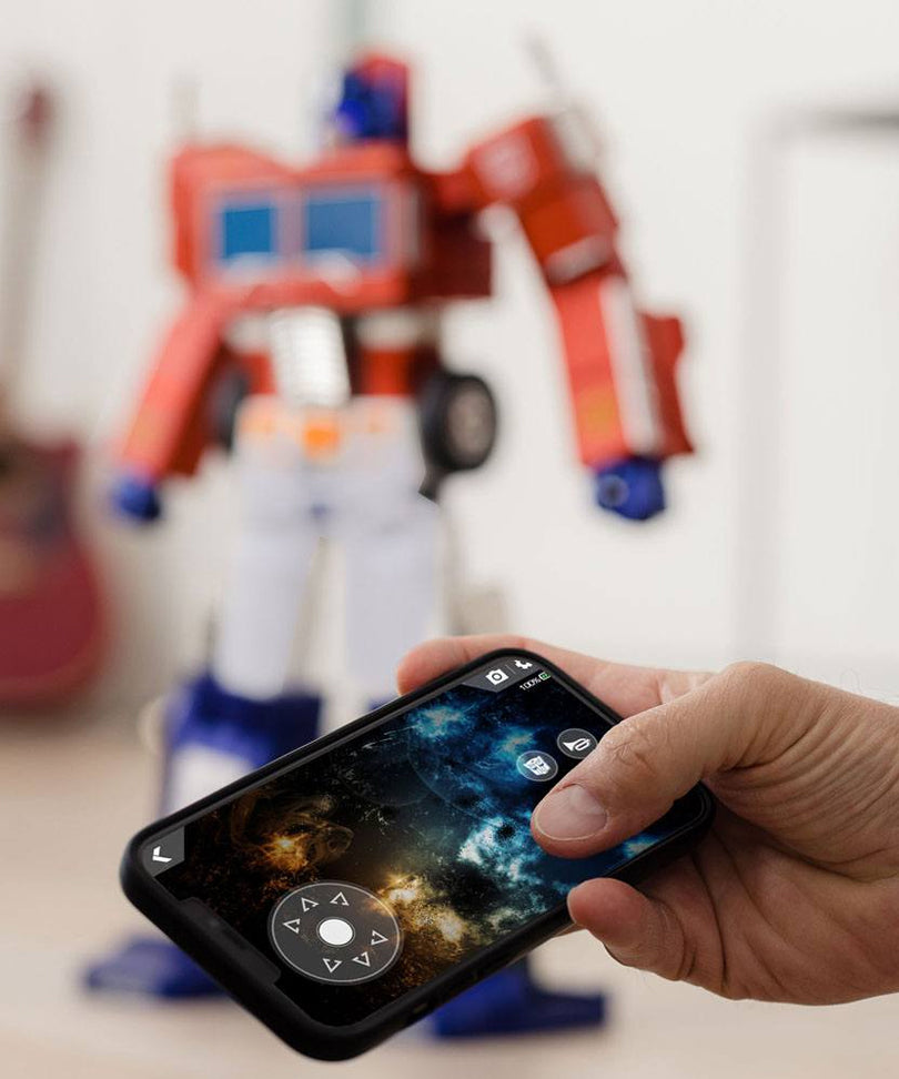 Robosen Transformers Interactive Auto-Converting Robot Optimus Prime 48 cm