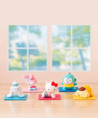 Sanrio Gashapon Capsule - Yoga Figure
