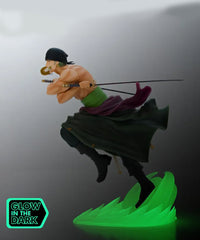 One Piece - Zoro Glow In The Dark 1/10 Super Figure Collection